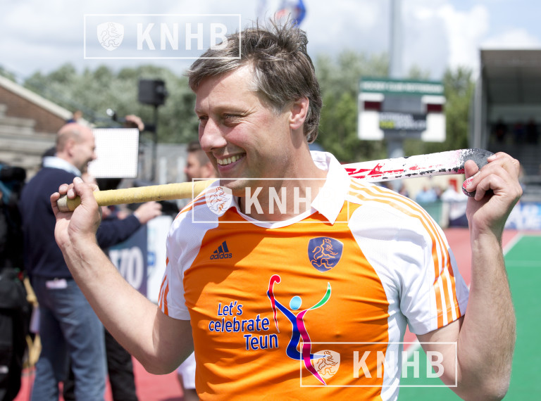 TEUN DE NOOIJER -AFSCHEID-HOCKEY