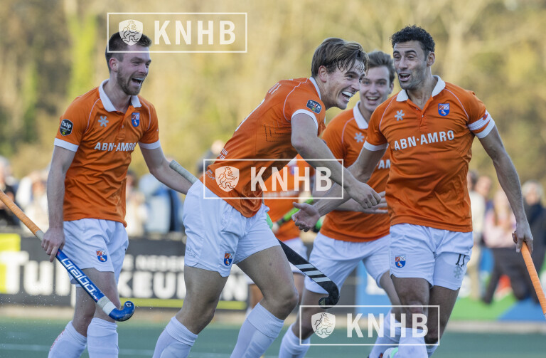 Bloemendaal H1 - Den Bosch H1 - 10